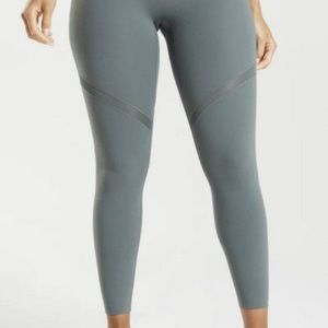 Whitney Simmons X Gymshark leggings